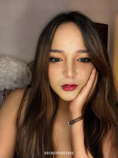 22 year old Asian Escort in Al Manama Achi Japanese, masseuse