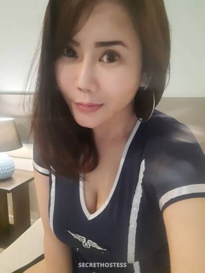 Donut 35Yrs Old Escort 160CM Tall Bangkok Image - 2