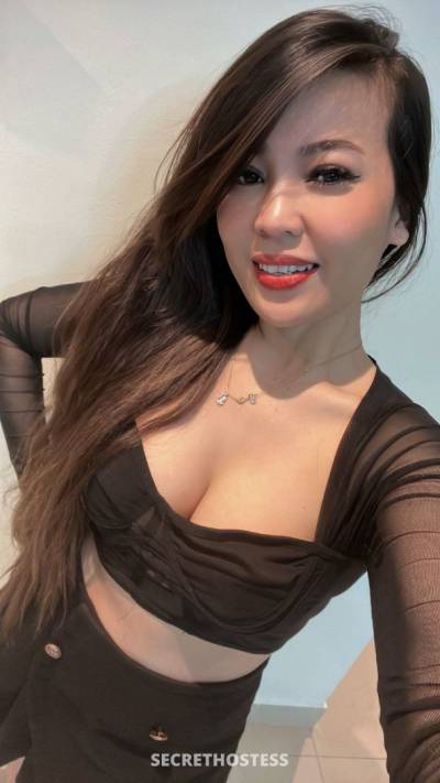 Elly, escort in Dubai