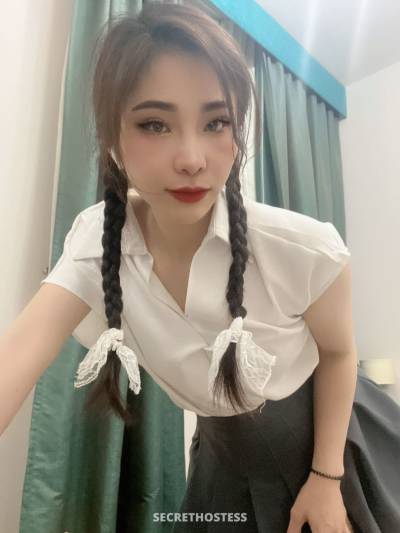 23 year old Asian Escort in Dubai ?julie?nuru Deppthroat Riming, escort