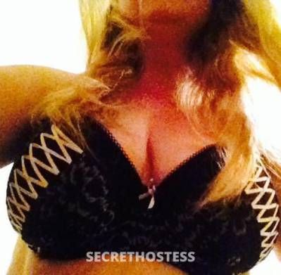 Mona 53Yrs Old Escort Edmonton Image - 9