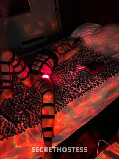 24 Year Old Escort Brooklyn NY Blonde Blue eyes - Image 6