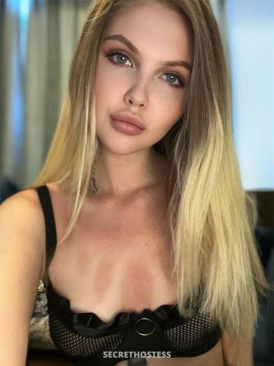 22 Year Old Russian Escort Riyadh Blonde - Image 4