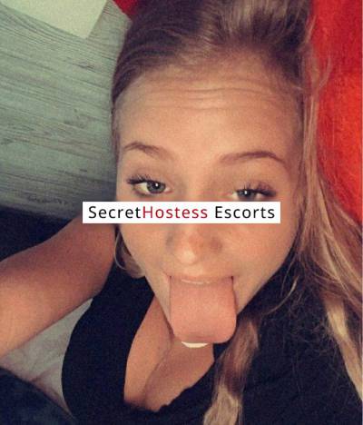 26 Year Old Middle Eastern Escort Chicago IL Blonde - Image 6