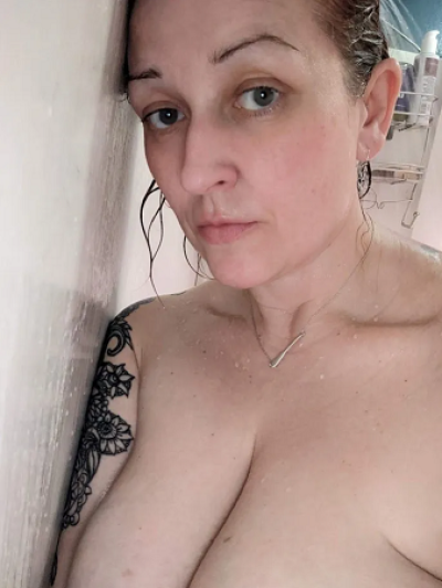 41 year old Escort in New Rochelle NY ??I AM 41 year old Nurse ?? Hospital off for 14 days ?? I 