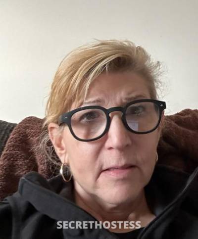 56 year old Escort in New Haven CT Hello look what a nice and hot sexy beauty