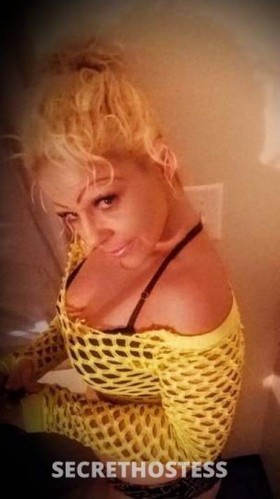 💋HOSTING IN LAUGHLIN! Pretty Blonde MILF in Mohave County AZ