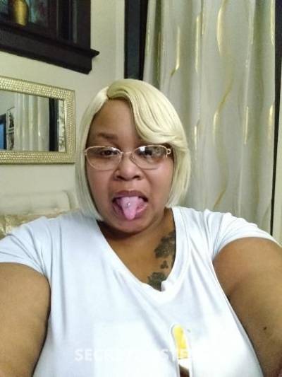 Juicy 39Yrs Old Escort Milwaukee WI Image - 3