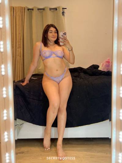 27 year old Caucasian Escort in Bristol VA HORNY AND WET??CLEAN T!TS AND PUS$Y ? Text me here,xxxx-xxx-