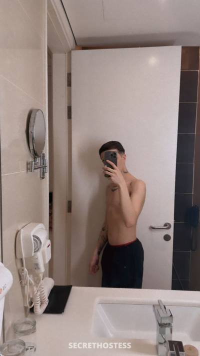 Babyboy198, Male escort in Khobar