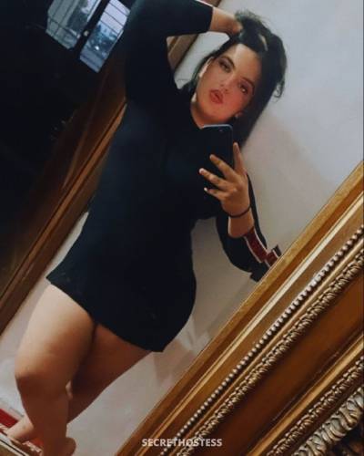 22 year old Italian Escort in Tunis Kylie, Transsexual escort