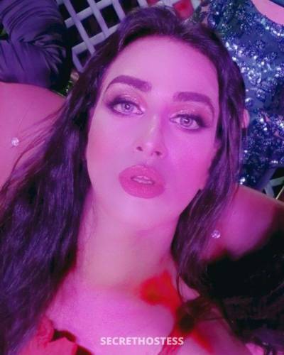 Mahnoor, Transsexual escort in Lahore