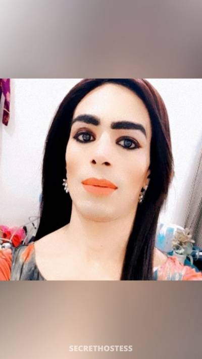 Maham, Transsexual escort in Lahore