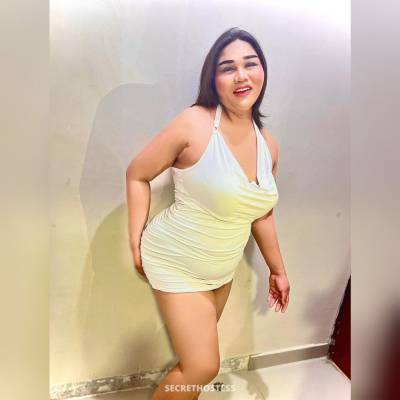 Ginny, masseuse in Makati City