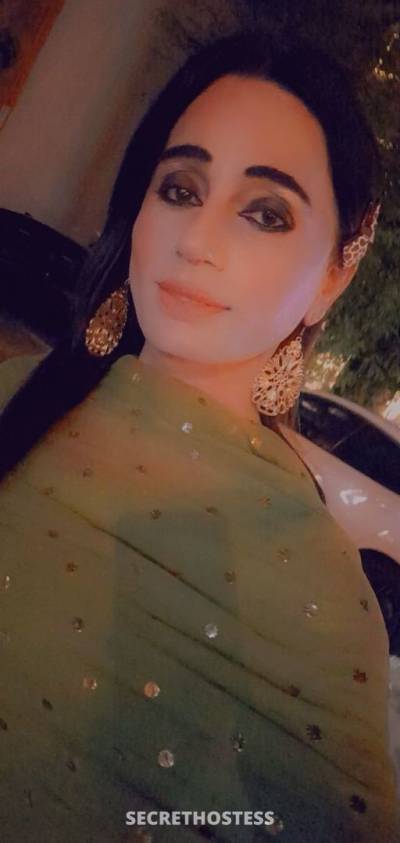 25Yrs Old Escort 153CM Tall Lahore Image - 14