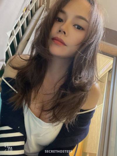 Lucky, escort in Shanghai