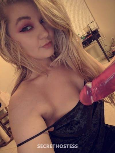 Eat my pusssy Fucck my Ass Text me, escort in Surrey