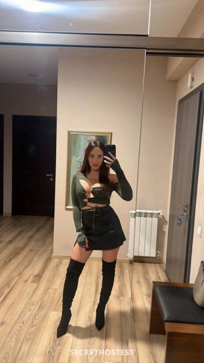 Ella, escort in Riyadh