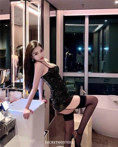 Emma, escort in Shanghai