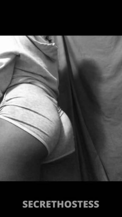 29 year old Escort in Kansas City MO l?150 Deal ?200 Deal (120 if incall)Pick a Flower