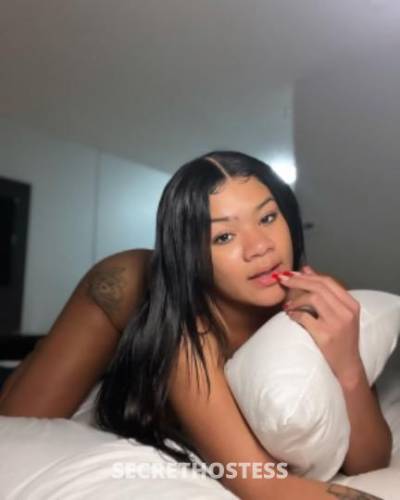 21 Year Old Asian Escort Seattle WA - Image 5