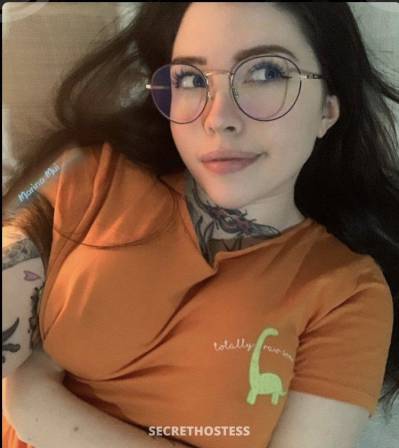 25 year old American Escort in Riyadh Kate, escort