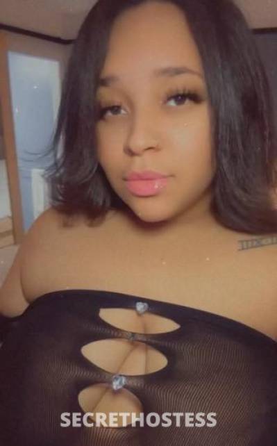 Upscale BBW Playmate Available Now in Manhattan NY