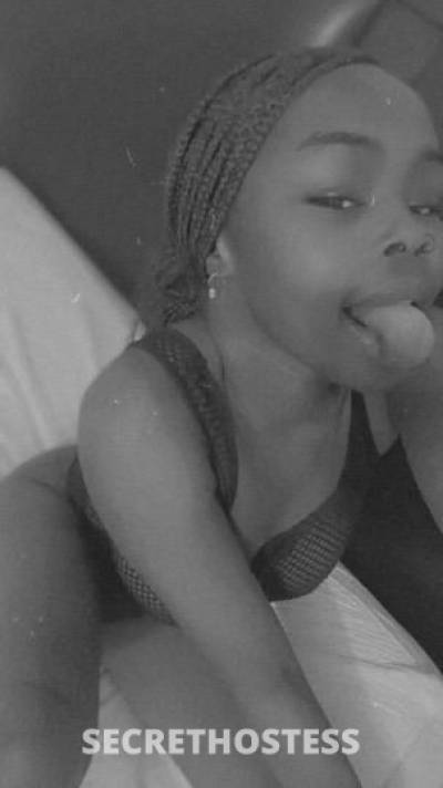 21 year old Escort in Amarillo TX Savannah ? SpEcIaLS HeRe