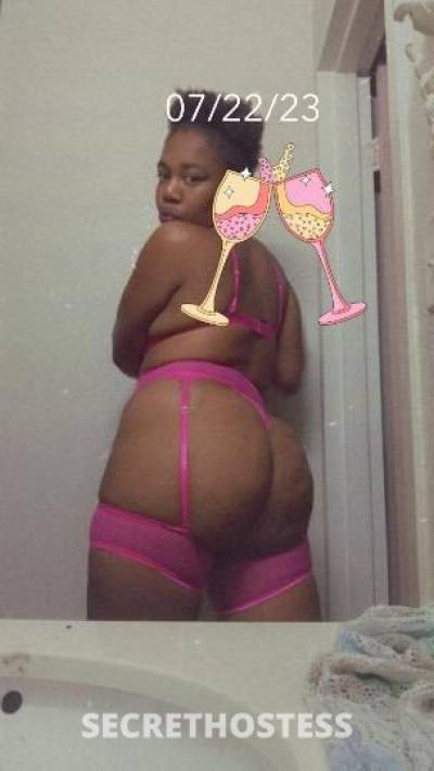 22 year old Escort in Charlotte NC Freaky Thick Ass Goddess