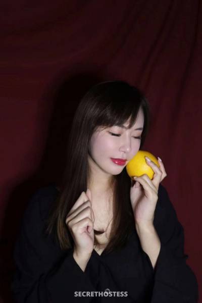 Yiyi - Nightlife Online, escort in Shanghai