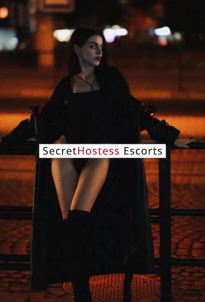 23 Year Old Russian Escort Split - Image 7