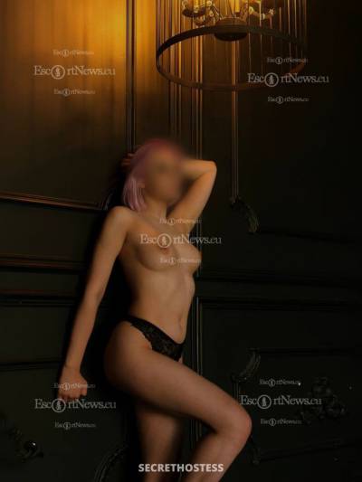 19 Year Old European Escort Belgrade - Image 4