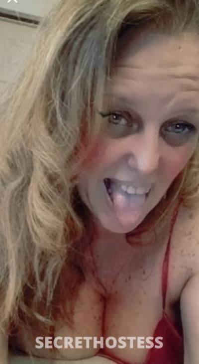 52 Year Old French Escort Tampa FL - Image 6