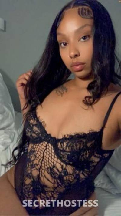 23 year old Escort in Visalia CA ✨a r i a