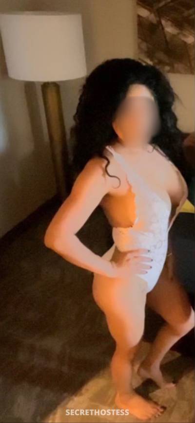 Escort 162CM Tall Austin TX Image - 3