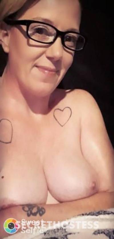 Nikkie 44Yrs Old Escort Saint Louis MO Image - 0