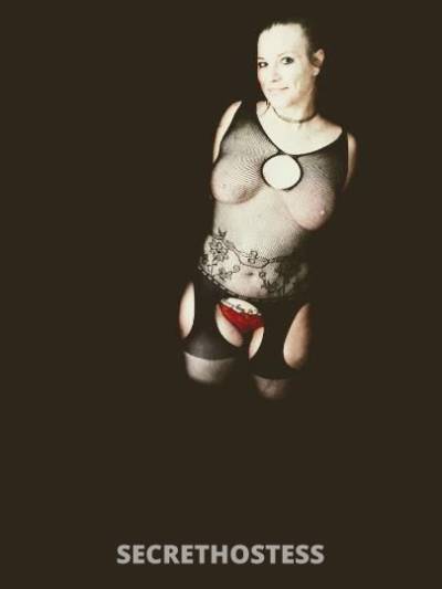 28 year old Escort in Raleigh-Durham NC stella certified massage therapist