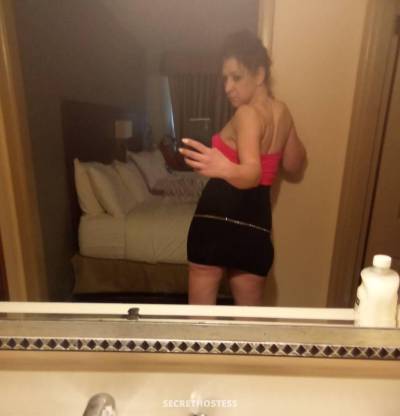 Curvy sexy and always fun lets Play in Fredericton