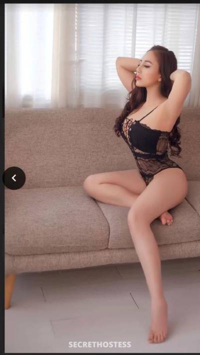 23 Year Old Colombian Escort Doha Blonde - Image 2