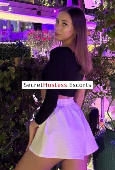 19Yrs Old Escort 57KG 170CM Tall Dubai Image - 1