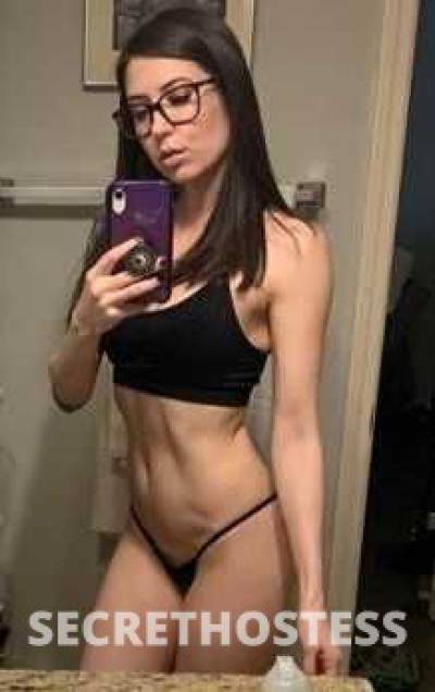 25 year old Escort in Los Angeles CA sexy and petite beauty! ready to have your mind blown