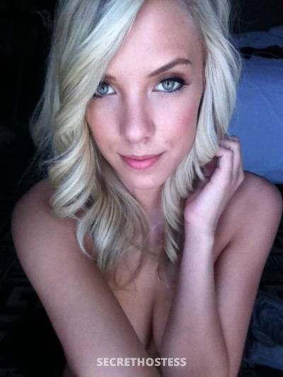 28 year old Escort in El Paso TX Private and secret escort who squirt . and ready for fun 