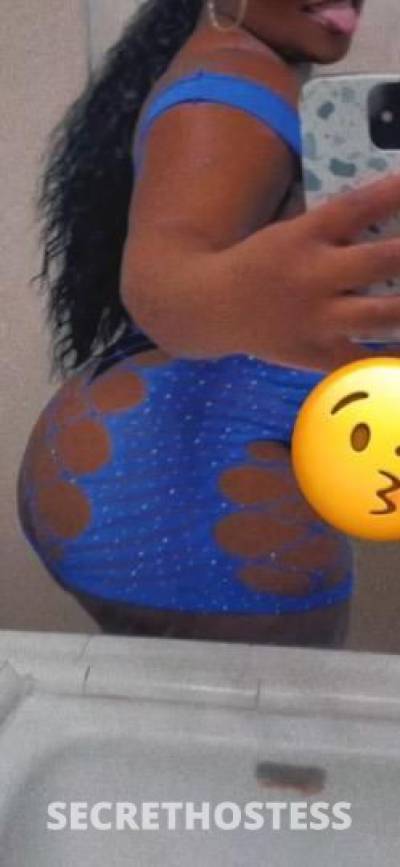 22 year old Escort in Fresno CA Hello babe come let me release some stress from u ✨