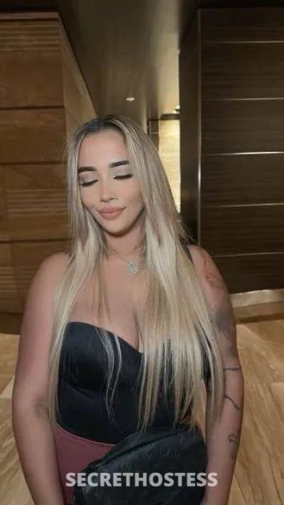 24 year old Escort in Las Vegas NV xxxx-xxx-xxx What's not to love? Real &amp; 