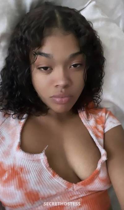 27 year old Escort in Reno NV xxxx-xxx-xxx I’m available for you daddy