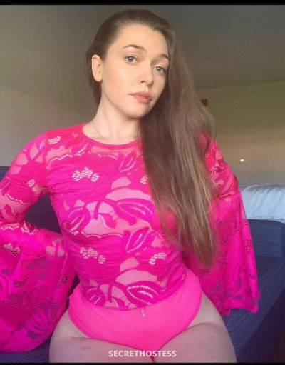 25 year old Escort in Elko NV xxxx-xxx-xxx HMU on snapchat @Janew786 .... hmu or text my 