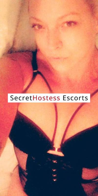 Clover 39Yrs Old Escort 40KG 183CM Tall Chelmsford Image - 0