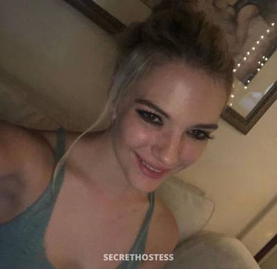 Emma 29Yrs Old Escort Green Bay WI Image - 2