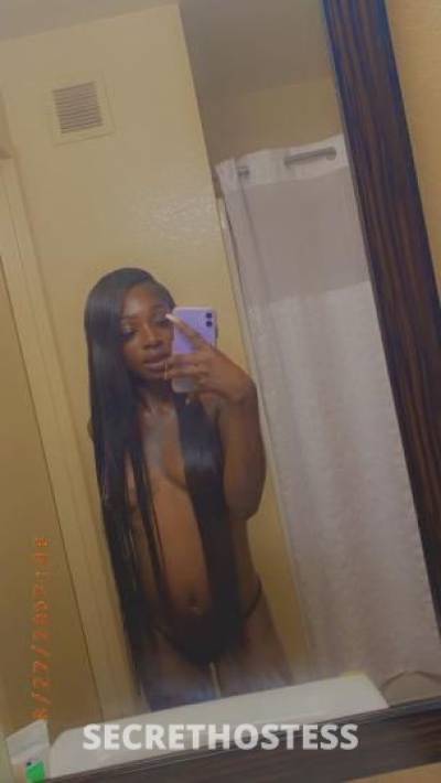 Foreign 20Yrs Old Escort Greenville SC Image - 5