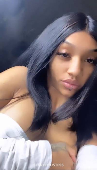25 year old Escort in Bellingham WA Hookup, ****, Sells and Weed